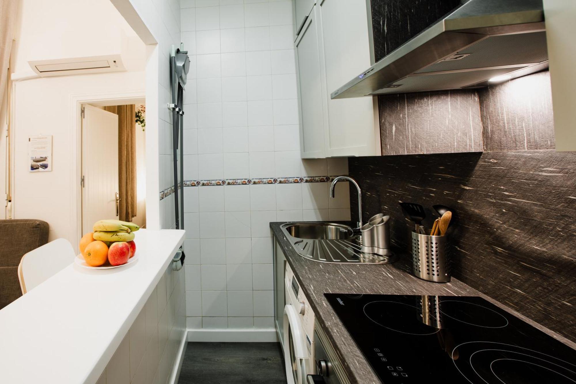 La Guarda Del Angel Apartment Мадрид Екстериор снимка