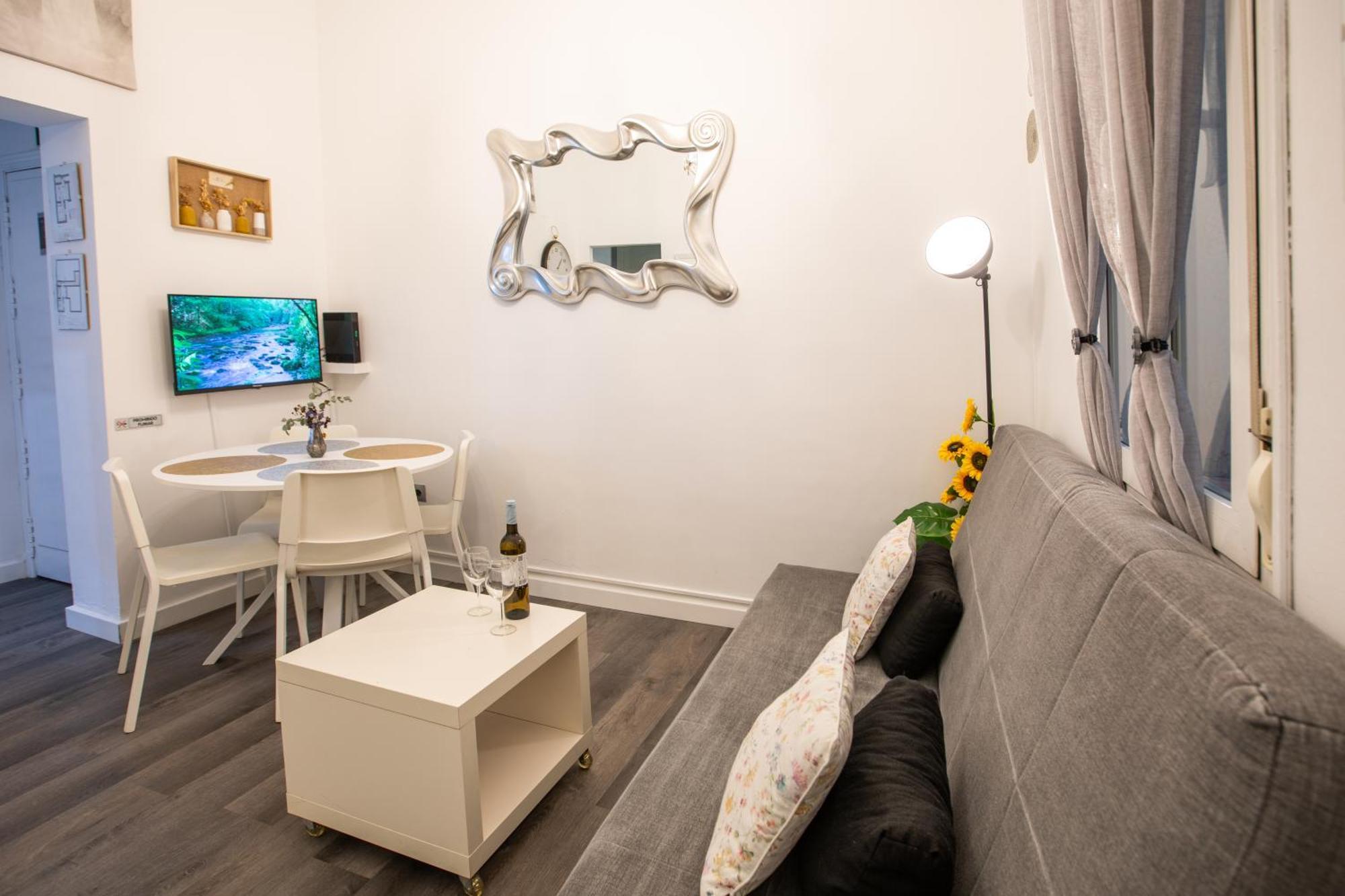 La Guarda Del Angel Apartment Мадрид Екстериор снимка